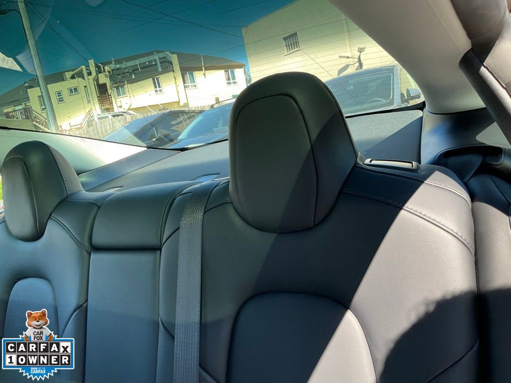 Used 2023 Tesla Model 3 Standard Range image 31