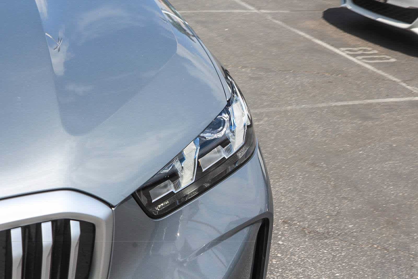 Used 2026 BMW X5 xDrive40i AWD/4WD image 10