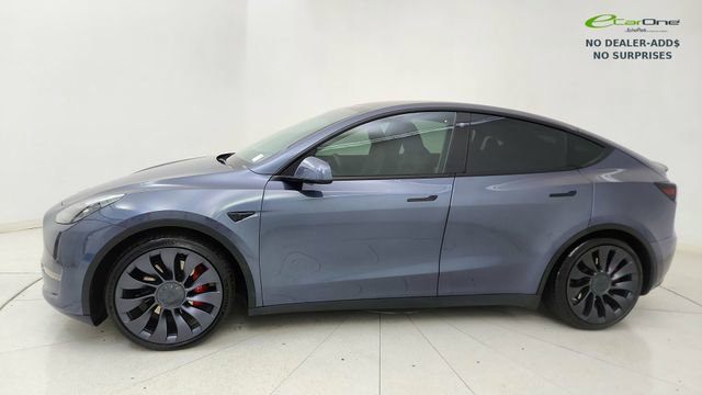 Used 2023 Tesla Model Y Performance AWD/4WD image 3