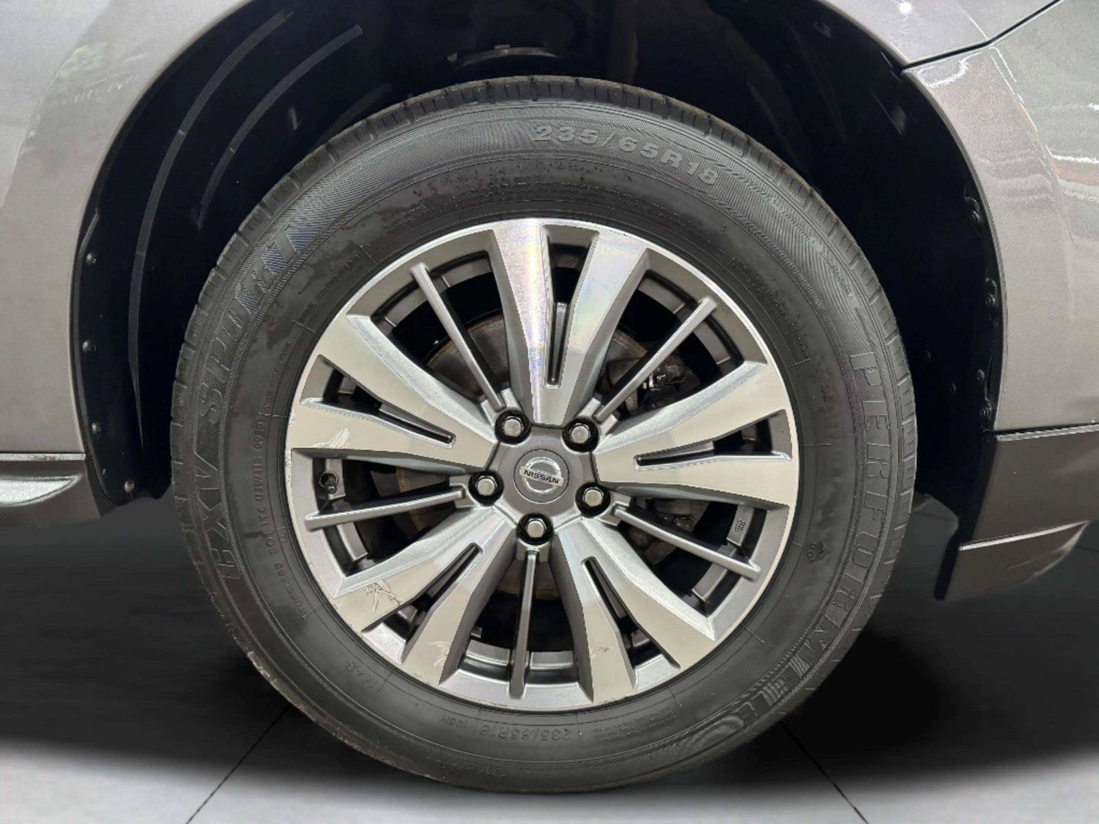 Used 2019 Nissan Pathfinder SV AWD/4WD image 69