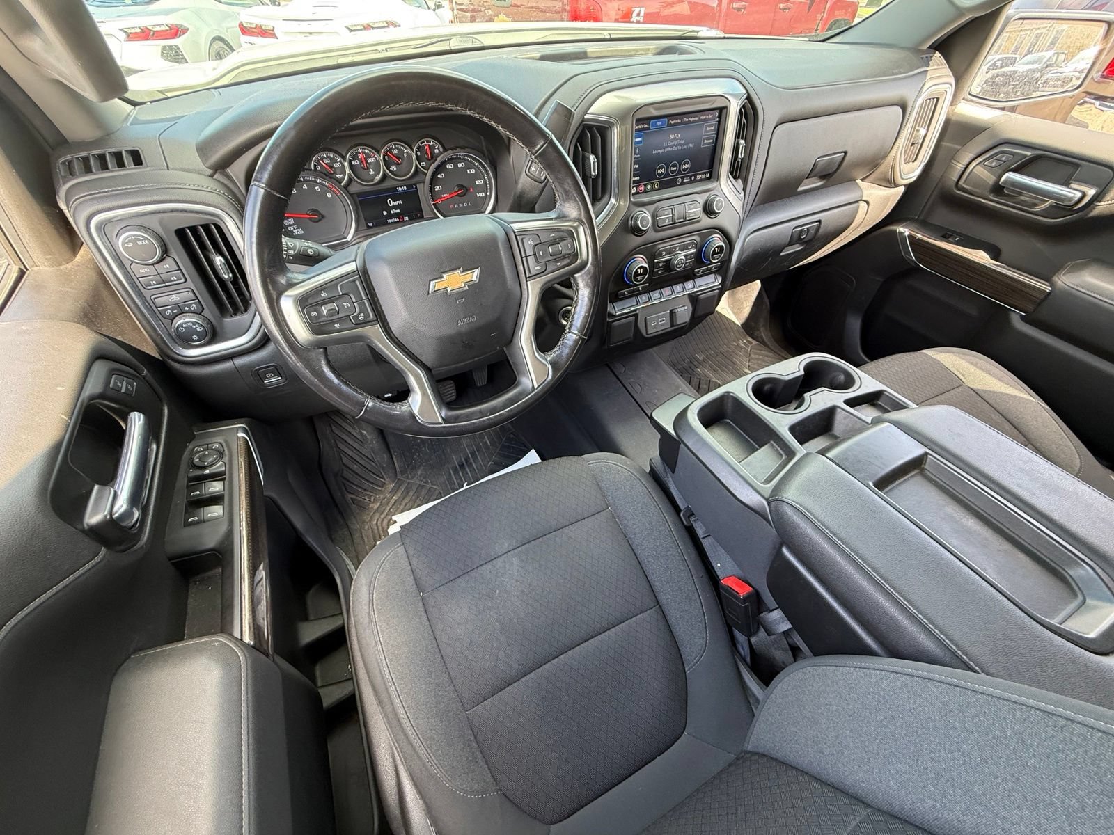 Used 2022 Chevrolet Silverado 1500 LT AWD/4WD image 14