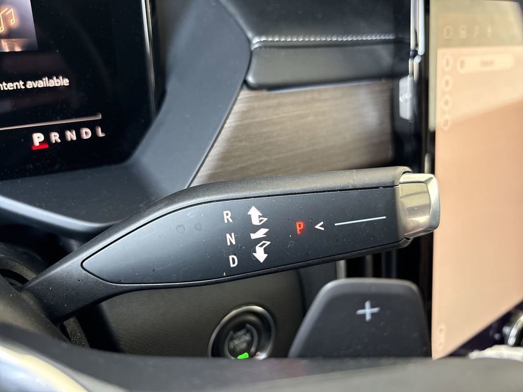 Certified 2024 GMC Acadia Denali image 16