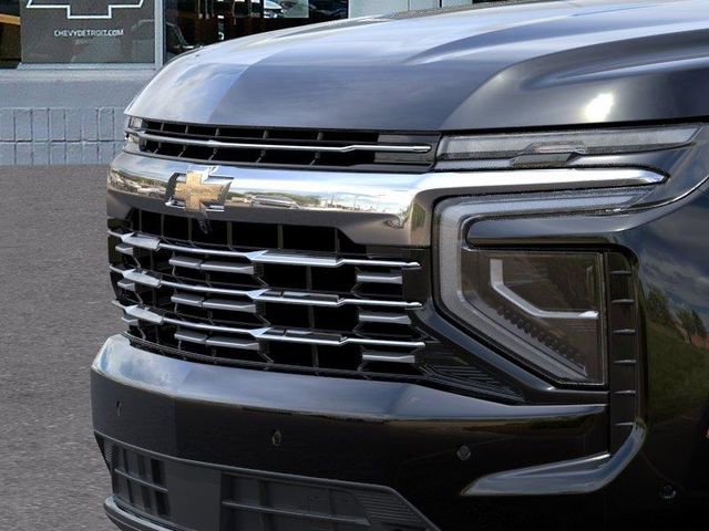 New 2026 Chevrolet Suburban Premier w/ Sun And Tow Package AWD/4WD image 13
