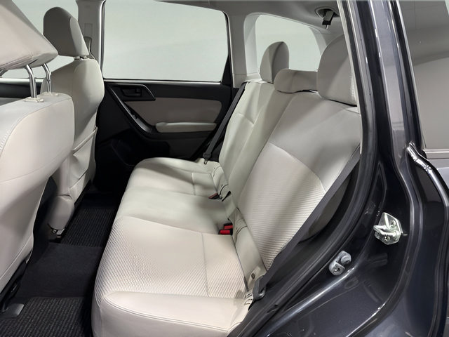 Used 2015 Subaru Forester 2.5i w/ Alloy Wheel Package AWD/4WD image 25