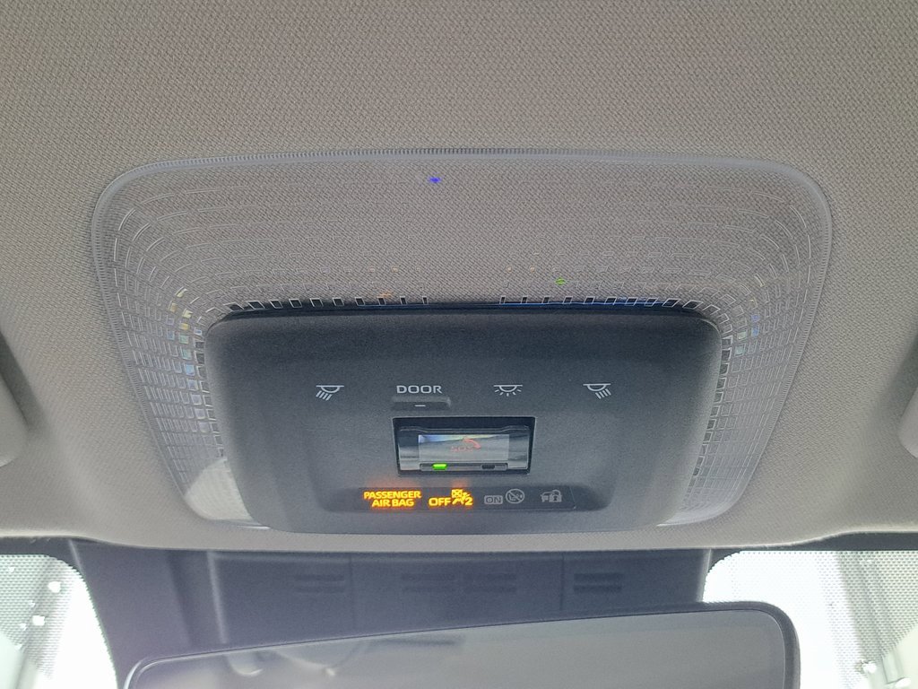 Used 2024 Toyota Prius XLE image 20