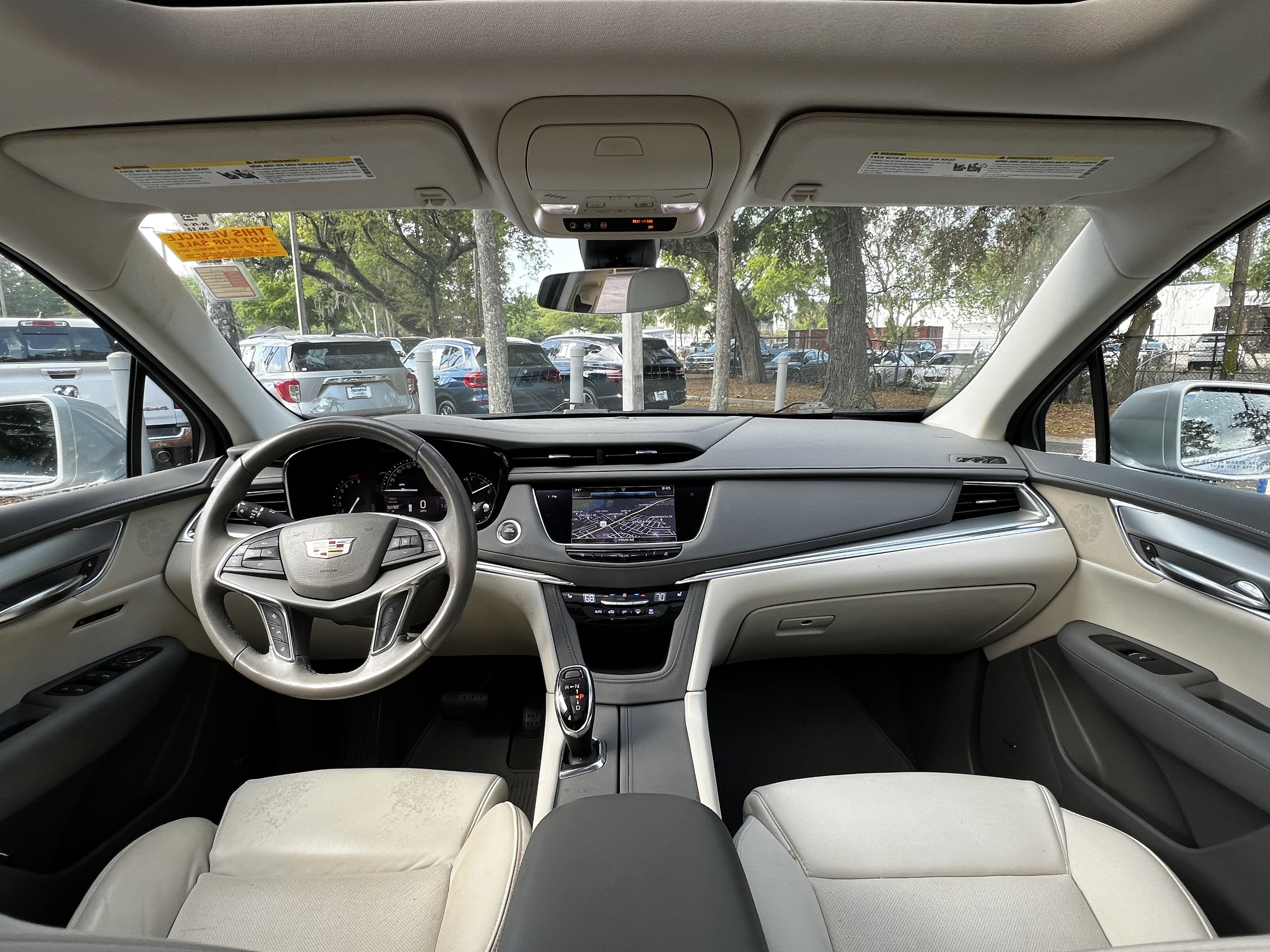 Used 2017 Cadillac XT5 Luxury w/ Driver Awareness Package FWD image 37