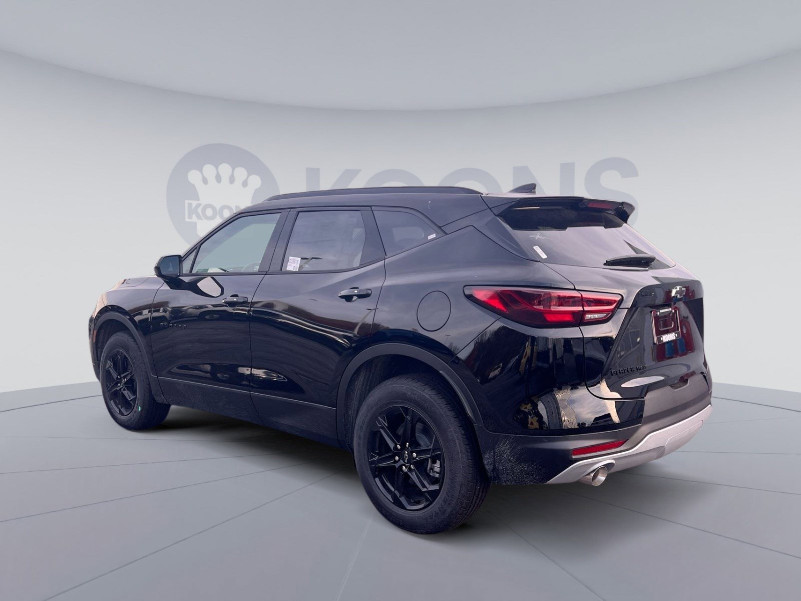 New 2025 Chevrolet Blazer LT w/ Midnight/Sport Edition image 4