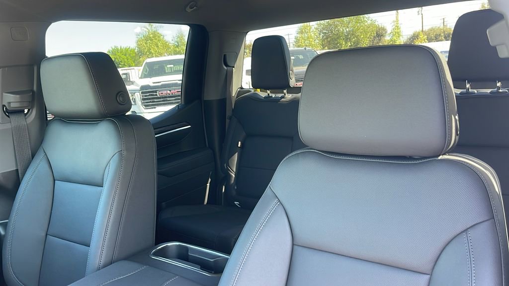 New 2026 GMC Sierra 1500 SLT w/ SLT Premium Package image 12