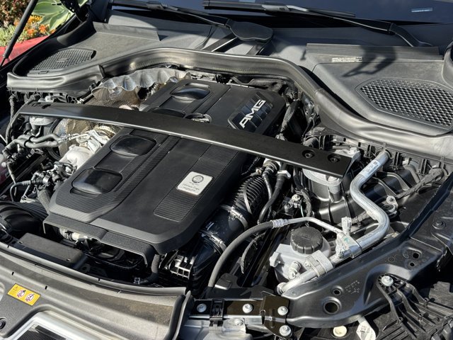 Used 2024 Mercedes-Benz GLC 43 AMG 4MATIC image 5