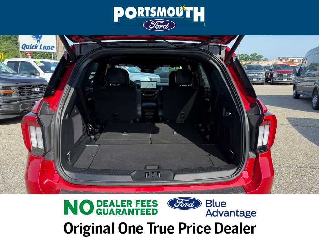 Certified 2025 Ford Explorer ST image 16