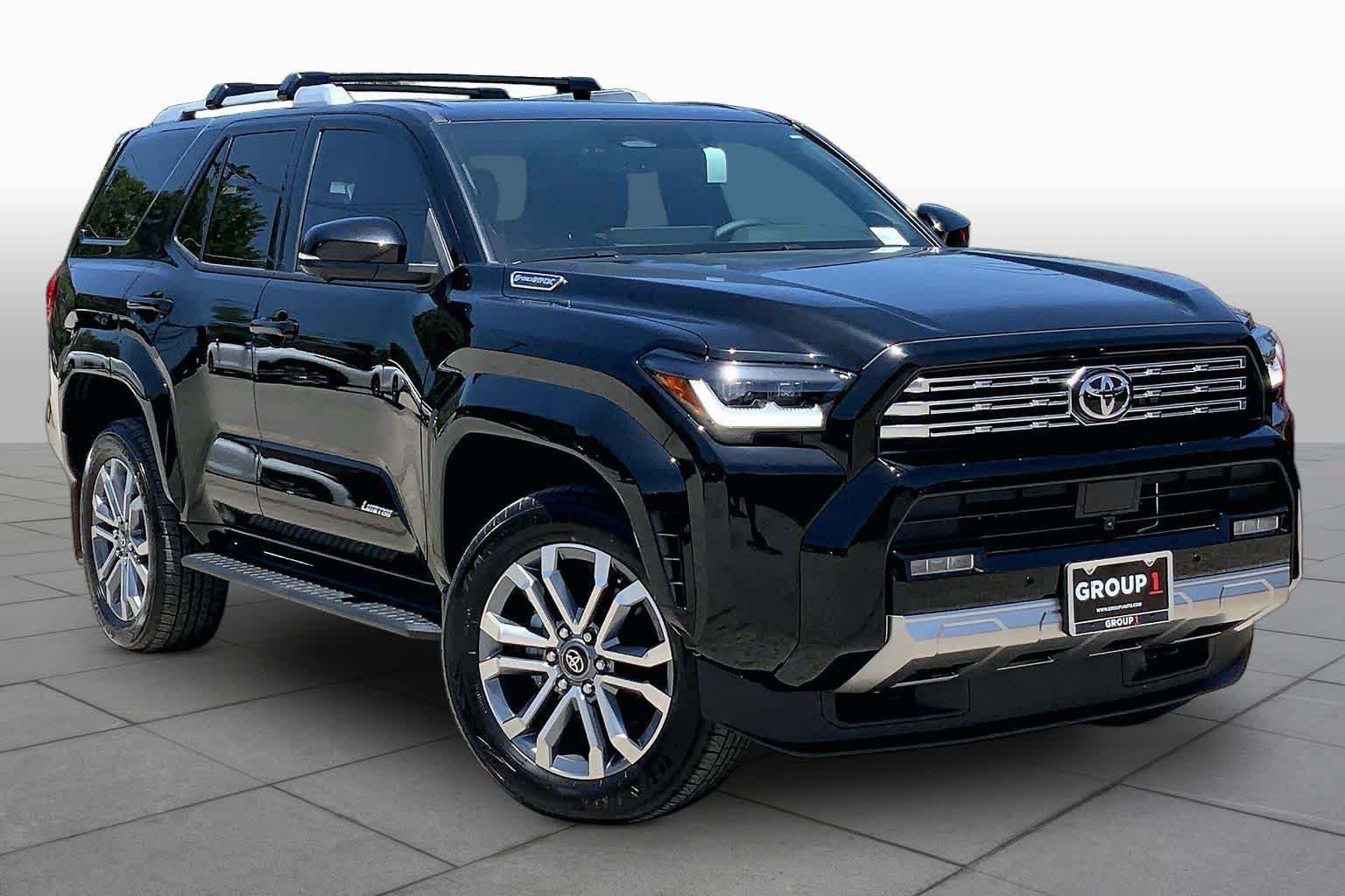 Used 2025 Toyota 4Runner Limited AWD/4WD image 3