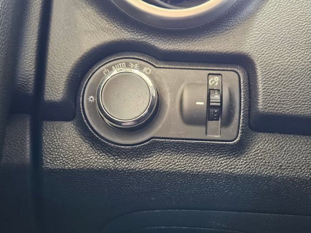 Used 2016 Chevrolet Trax LT image 13