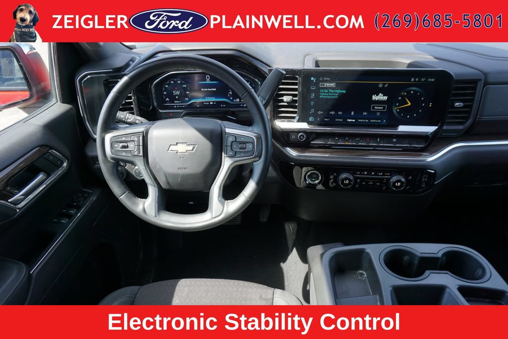 Used 2024 Chevrolet Silverado 1500 LT AWD/4WD image 14