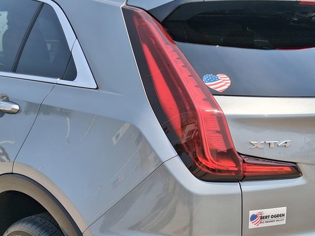 Used 2025 Cadillac XT4 Premium Luxury w/ LPO, Floor Liner Package FWD image 8