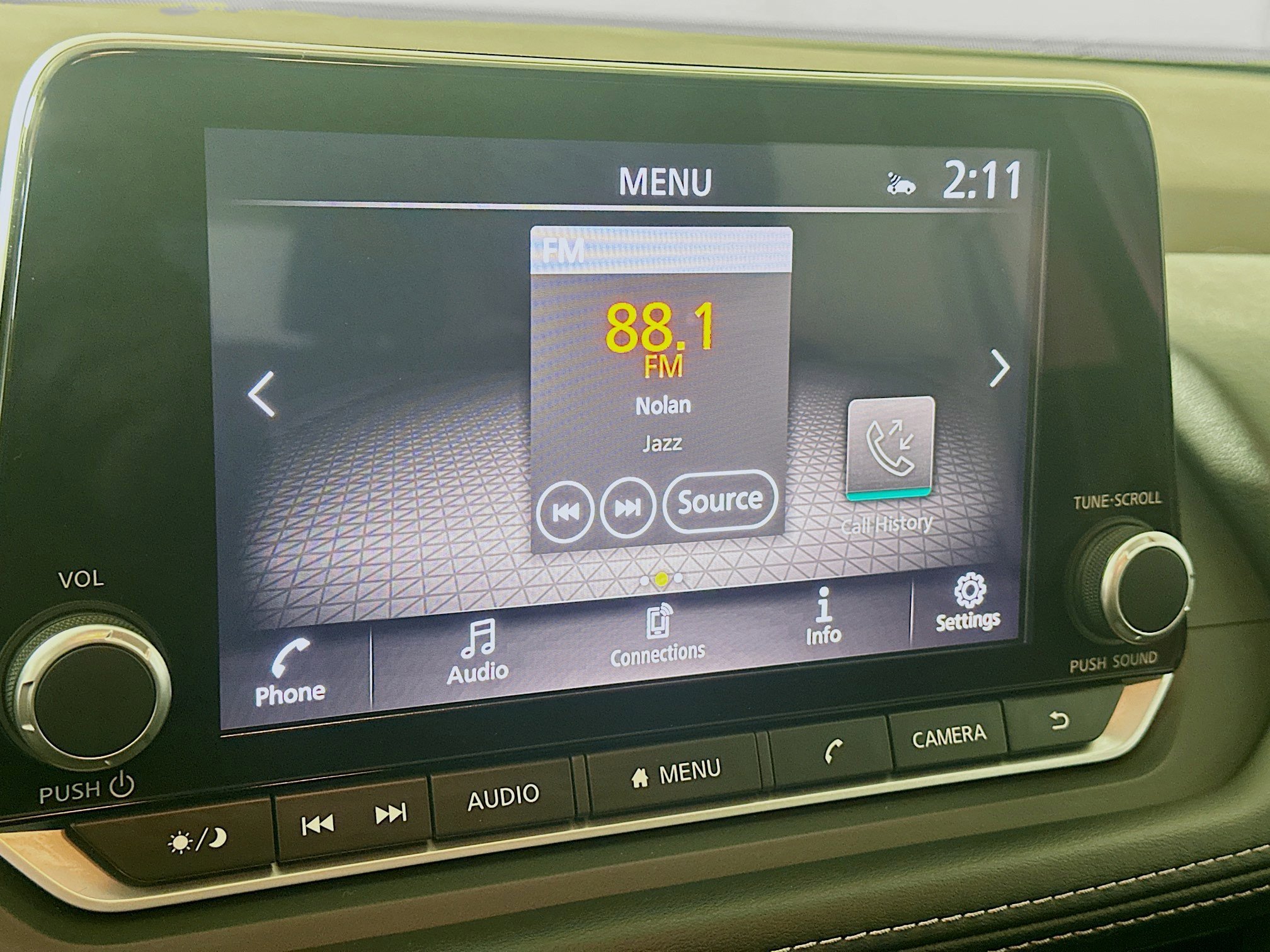 Used 2023 Nissan Rogue SV image 21