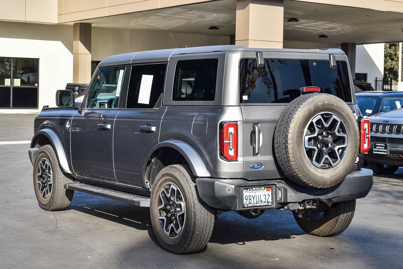 Used 2022 Ford Bronco Outer Banks image 4