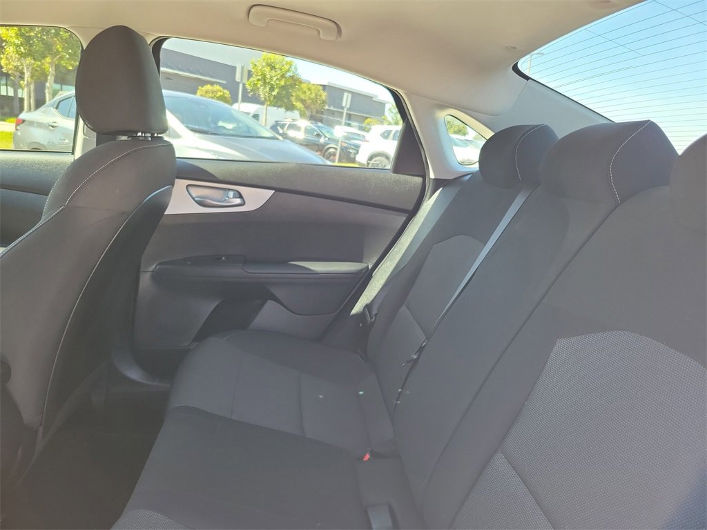 Used 2023 Kia Forte LXS w/ LXS Technology Package image 14