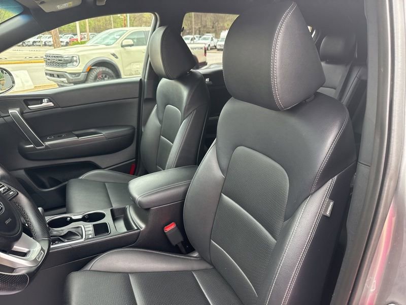 Used 2020 Kia Sportage S image 19