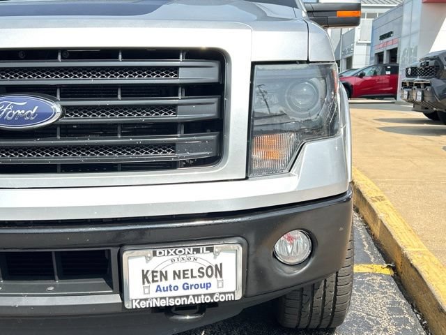 Used 2014 Ford F150 FX4 w/ Equipment Group 402A Luxury AWD/4WD image 3