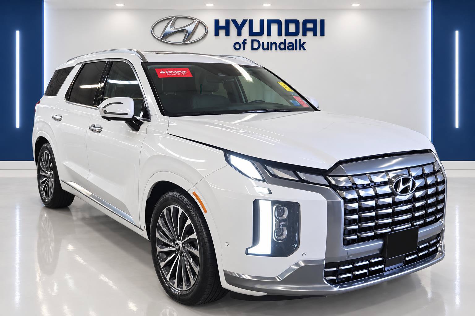 Used 2024 Hyundai Palisade Calligraphy FWD image 3