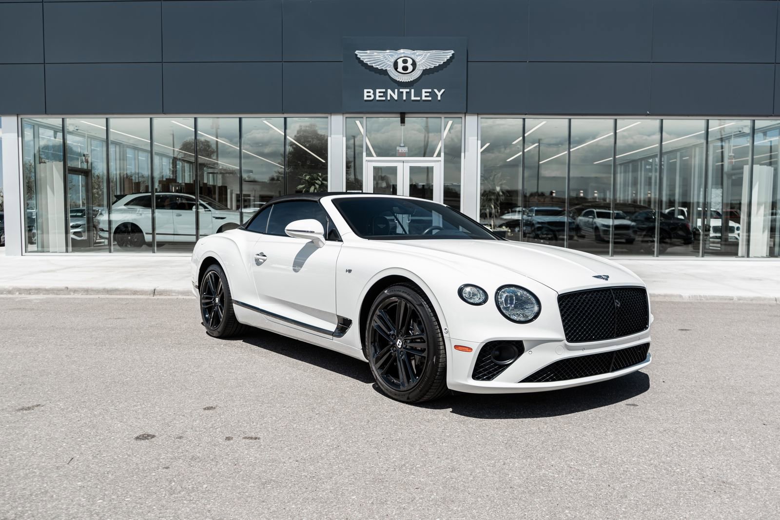 Certified 2022 Bentley Continental GT AWD/4WD image 18