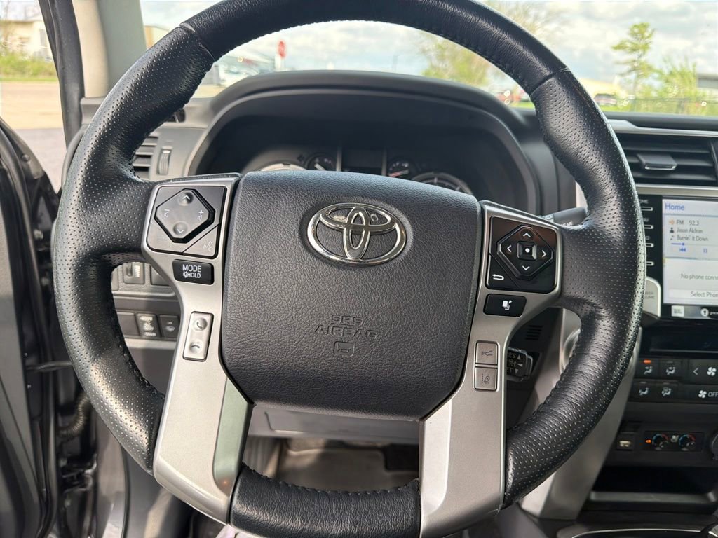 Used 2023 Toyota 4Runner Limited image 16