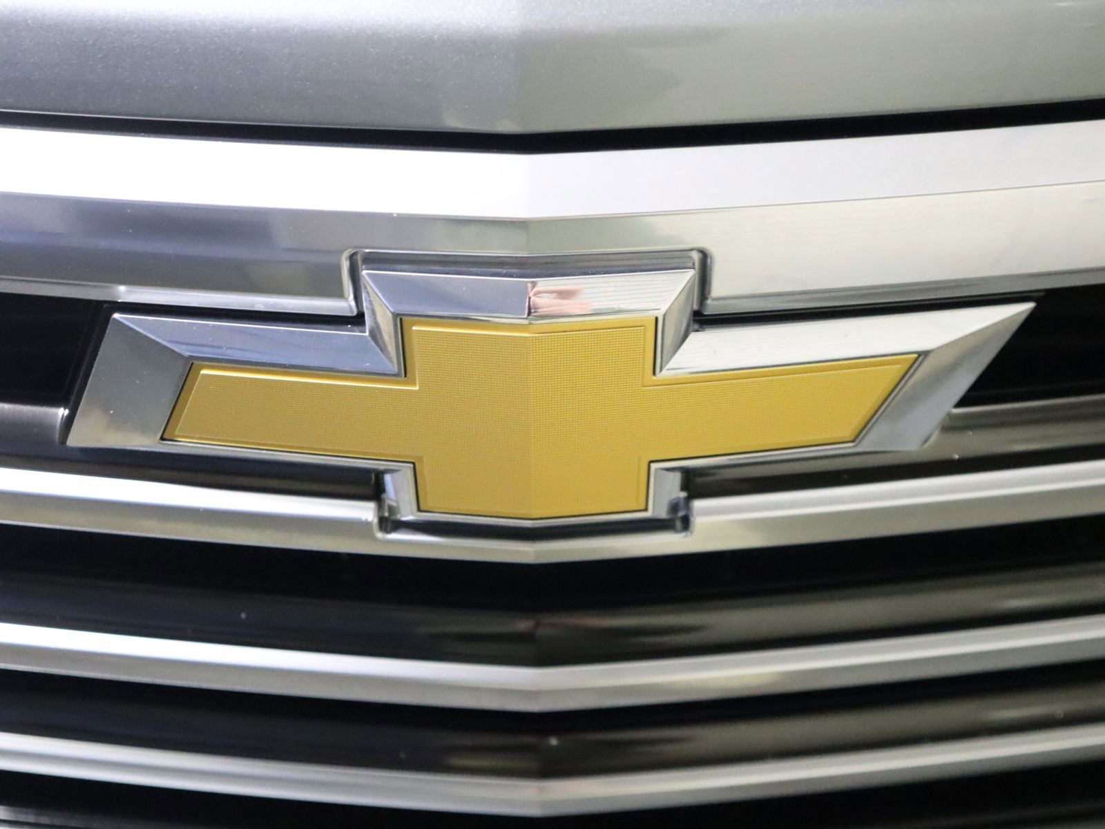 Used 2023 Chevrolet Silverado 1500 High Country w/ High Country Premium Package image 15