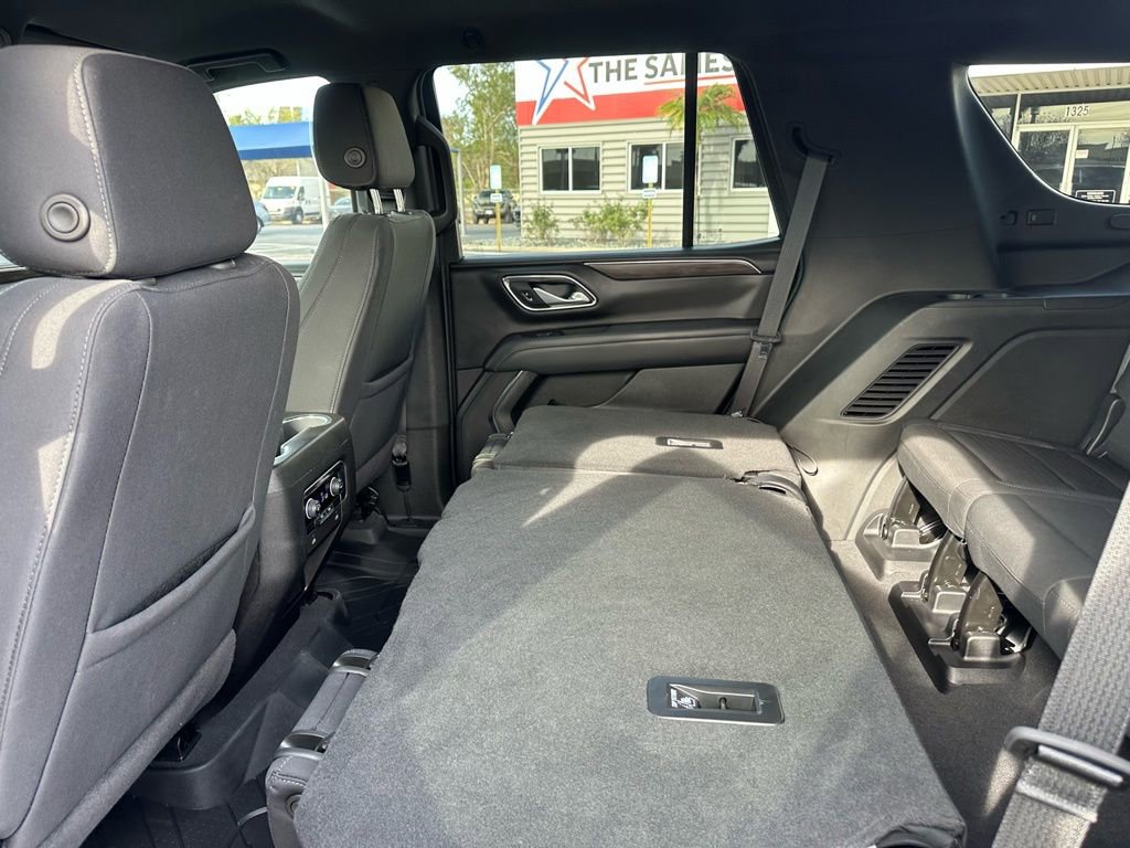 Used 2024 Chevrolet Tahoe LS w/ Driver Alert Package RWD image 18