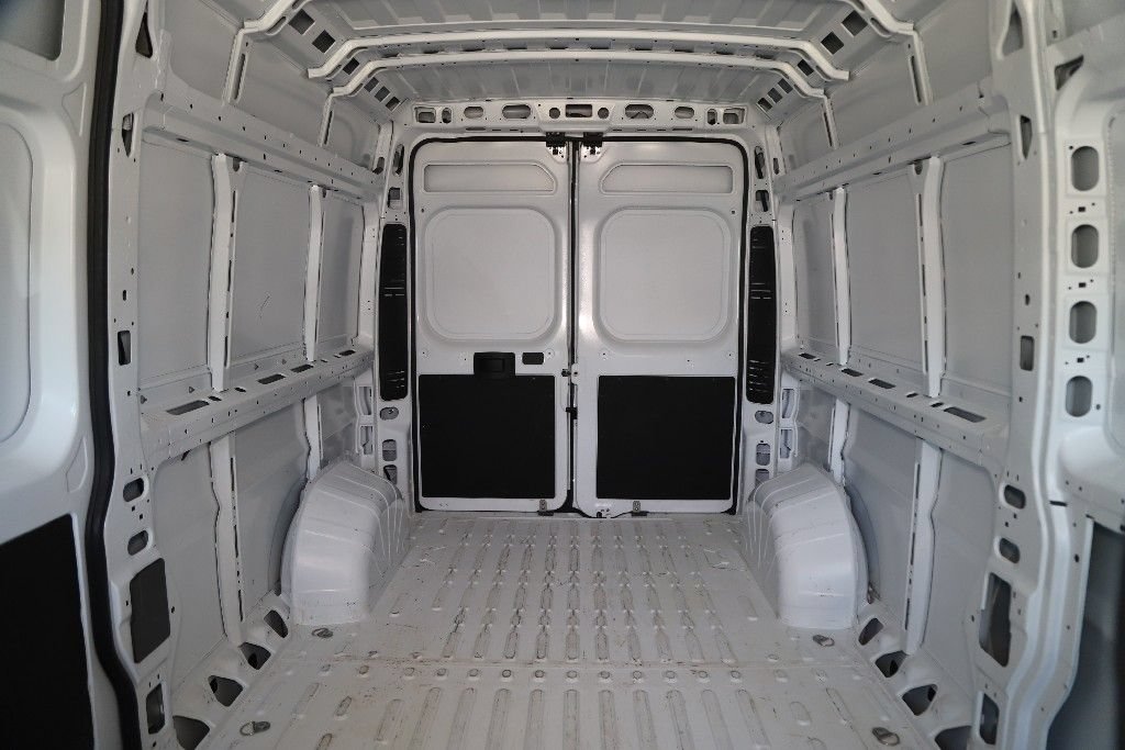 Used 2026 RAM ProMaster 2500 w/ Convenience Group FWD image 33