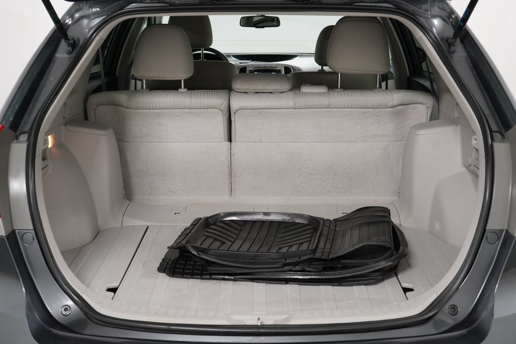 Used 2013 Toyota Venza LE FWD image 27