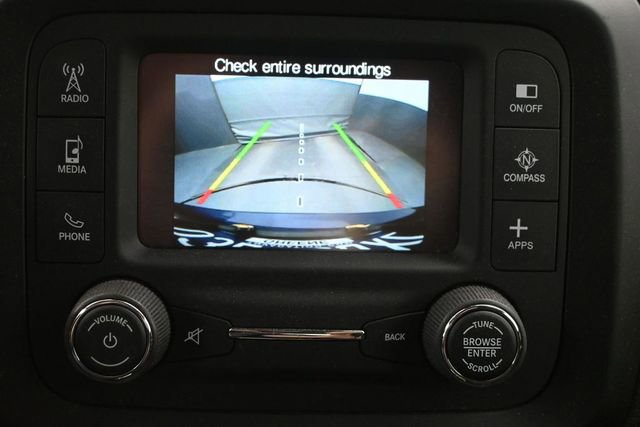 Used 2017 Jeep Renegade Latitude w/ Popular Equipment Group FWD image 19