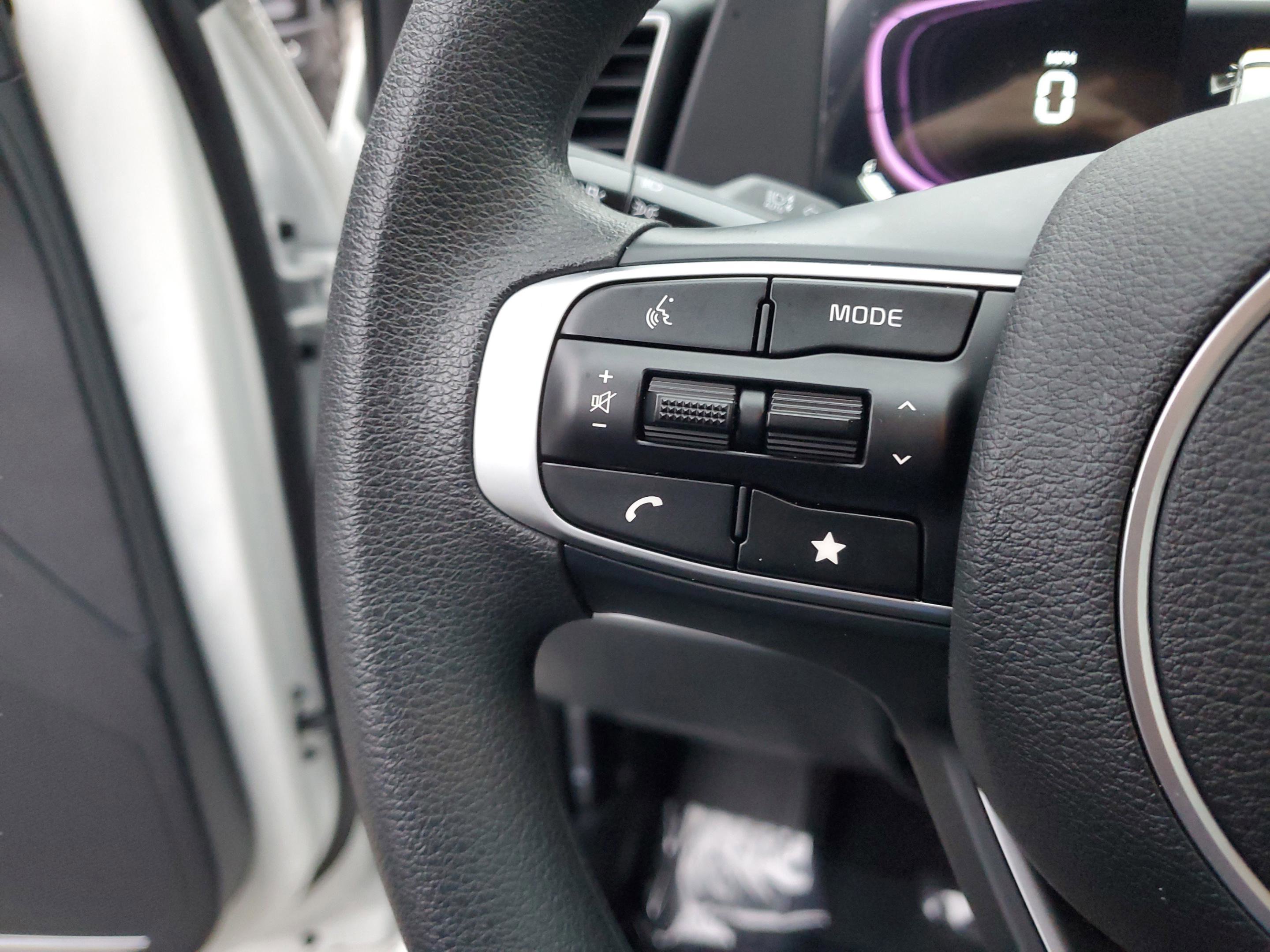 Certified 2025 Kia Sportage LX image 29