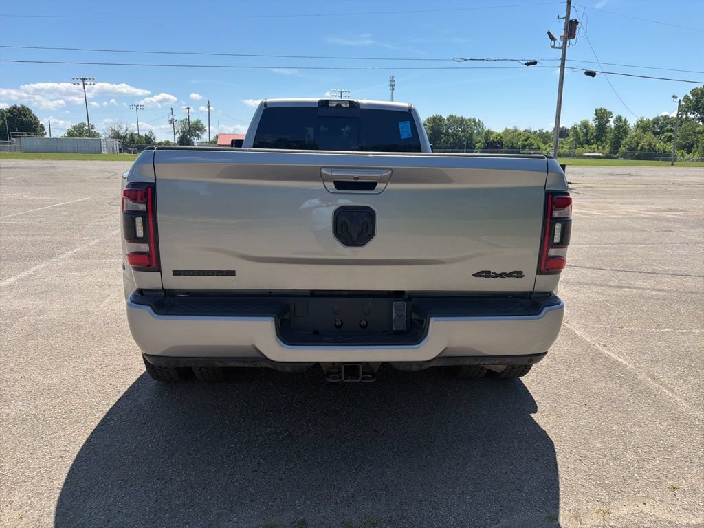 Used 2023 RAM 3500 Big Horn w/ Level 2 Equipment Group AWD/4WD image 4