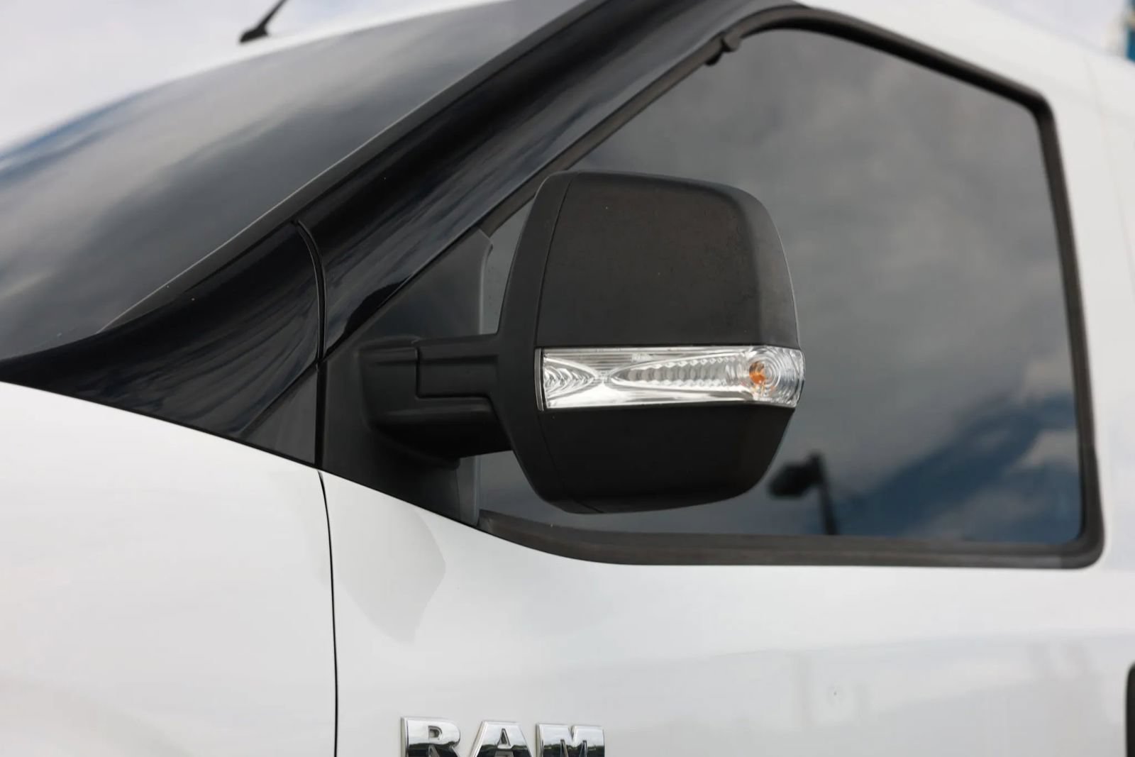 Used 2019 RAM ProMaster City Tradesman FWD image 32
