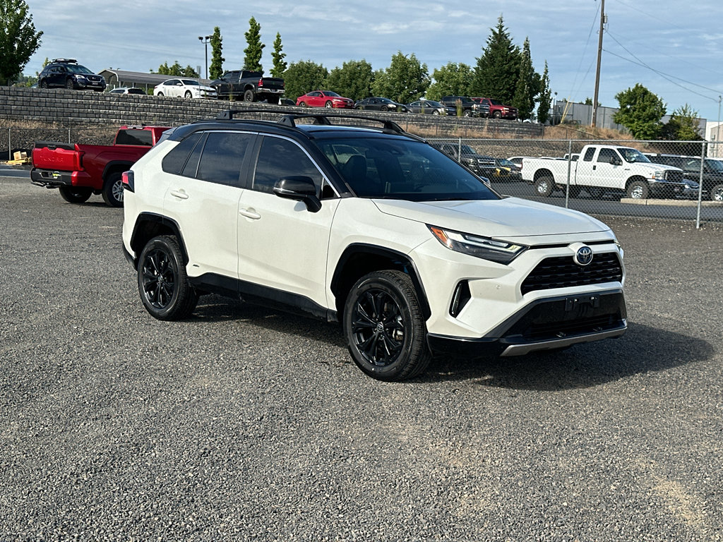 Certified 2022 Toyota RAV4 XSE AWD/4WD image 9