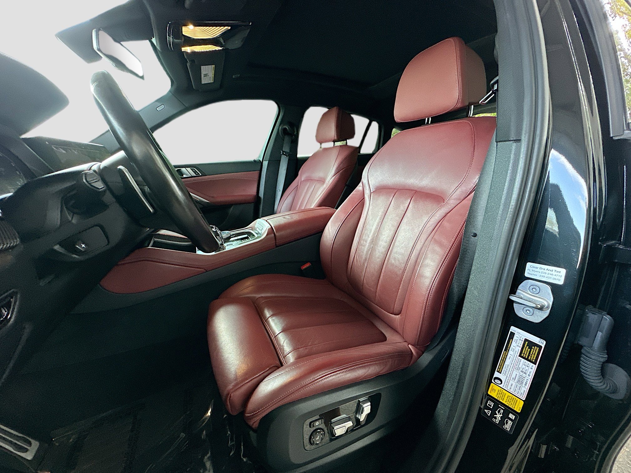 Used 2022 BMW X6 M50i w/ Premium Package image 22