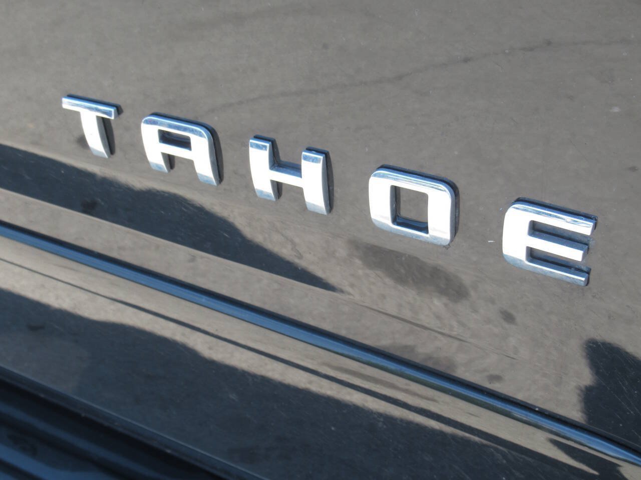 Used 2018 Chevrolet Tahoe Premier AWD/4WD image 5