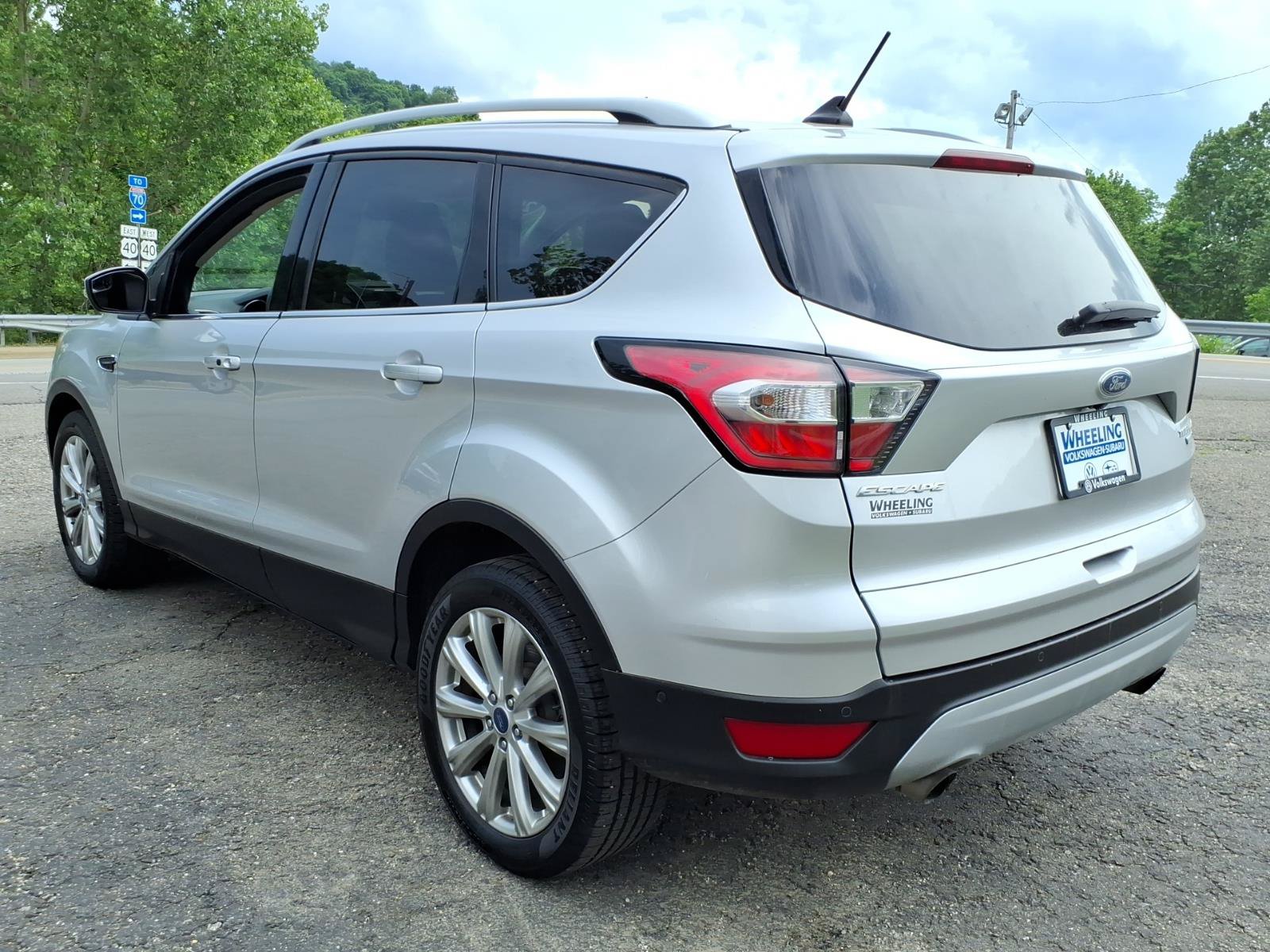 Used 2018 Ford Escape Titanium AWD/4WD image 2