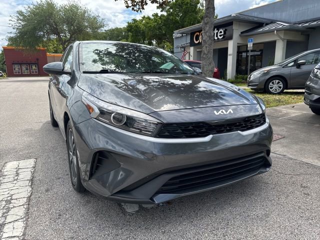 Used 2023 Kia Forte LXS FWD image 2