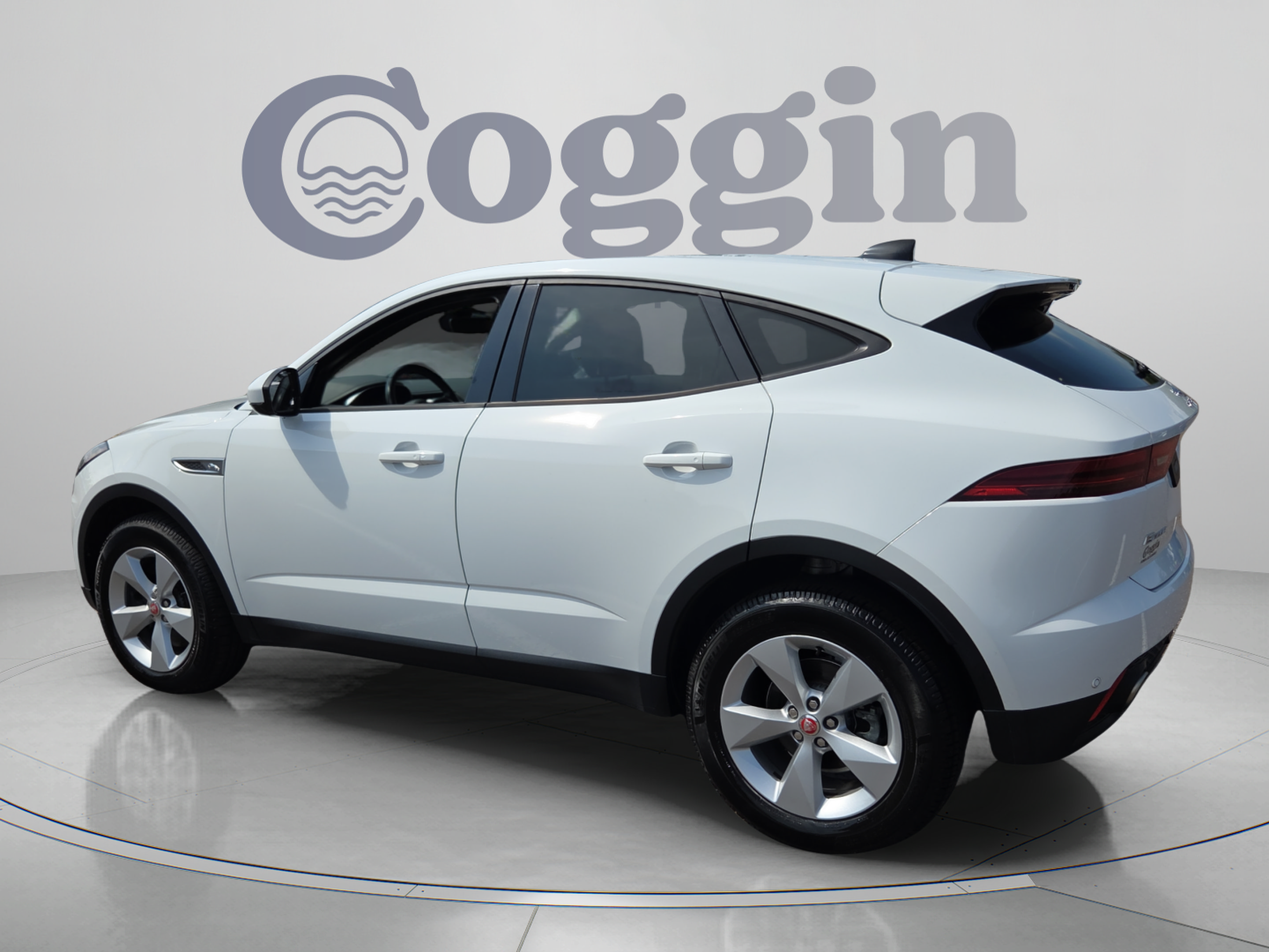 Used 2022 Jaguar E-PACE AWD/4WD image 3