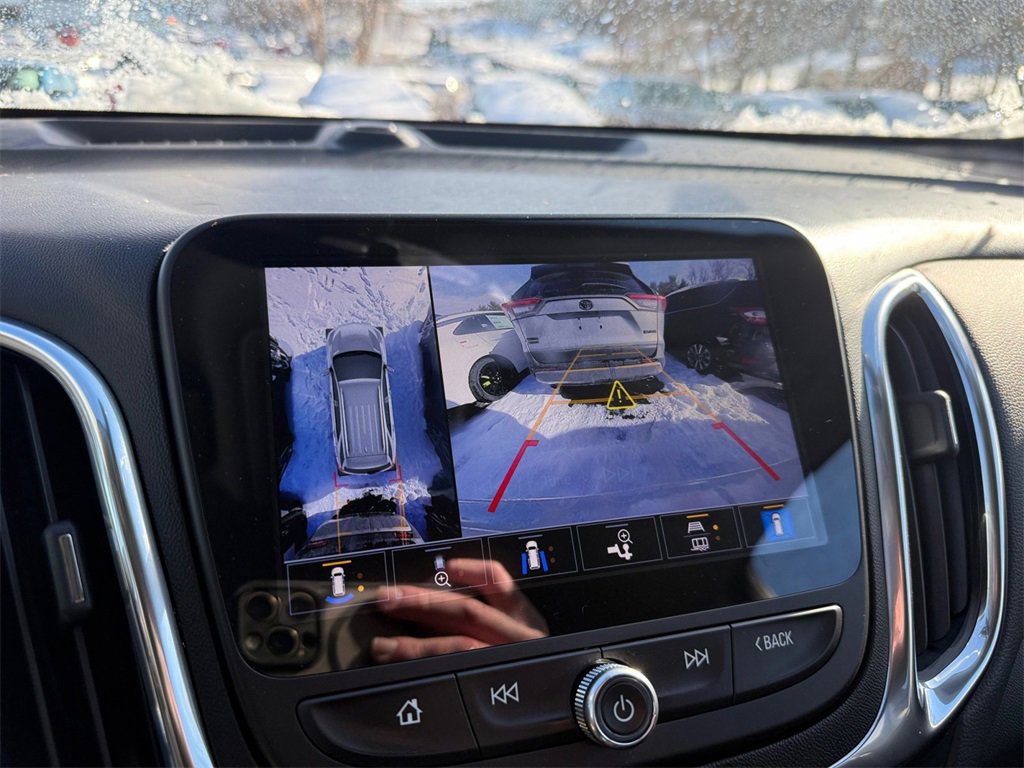 Used 2022 Chevrolet Equinox LT image 18