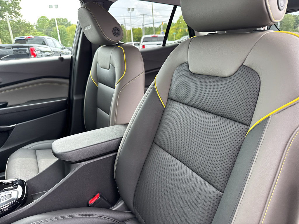 New 2026 Chevrolet Trax ACTIV w/ Sunroof Package FWD image 11
