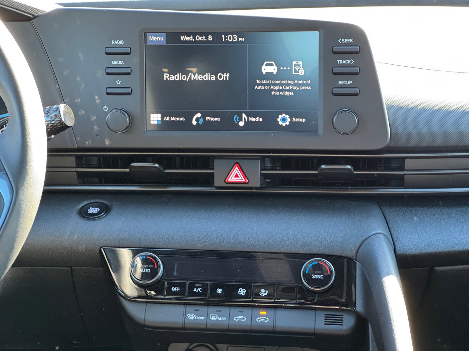 New 2025 Hyundai Elantra Sport image 11