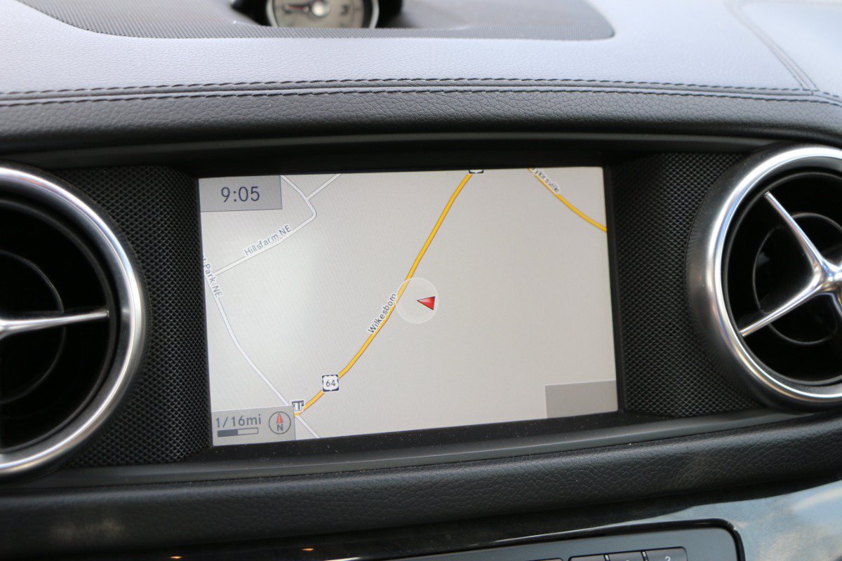 Used 2014 Mercedes-Benz SL 550 image 25