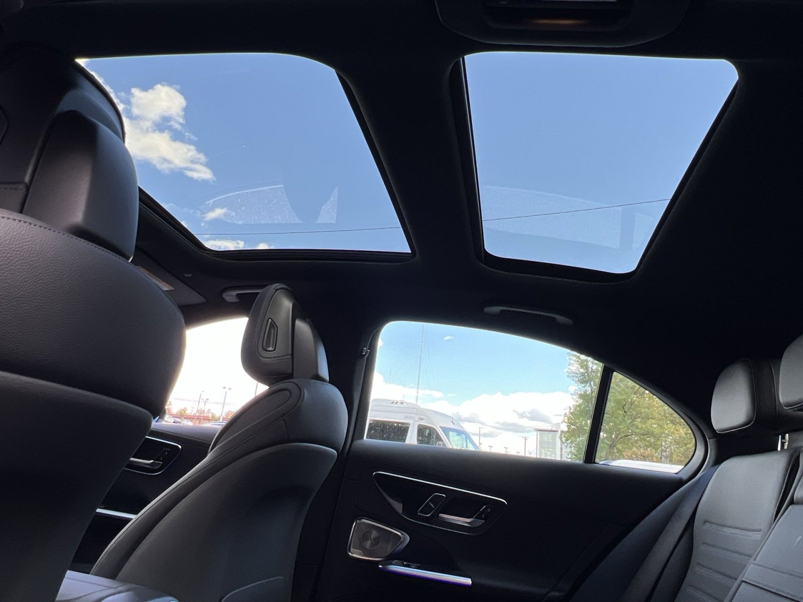 New 2026 Mercedes-Benz C 300 4MATIC Sedan image 22