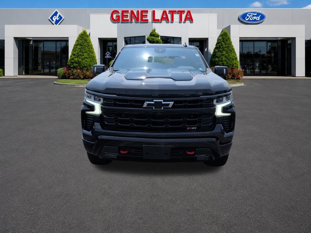 Used 2023 Chevrolet Silverado 1500 LT Trail Boss w/ LT Trail Boss Premium Package AWD/4WD image 11