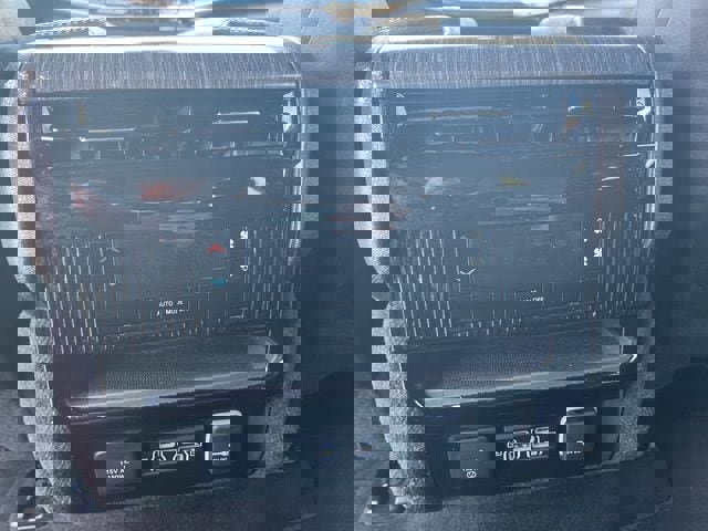 Used 2024 Jeep Wagoneer L Series II w/ Flexible Seating Group AWD/4WD image 21