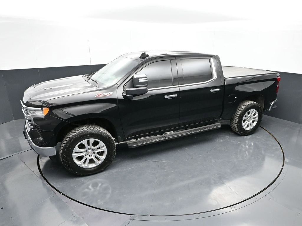 Used 2023 Chevrolet Silverado 1500 LTZ w/ LTZ Premium Package image 46