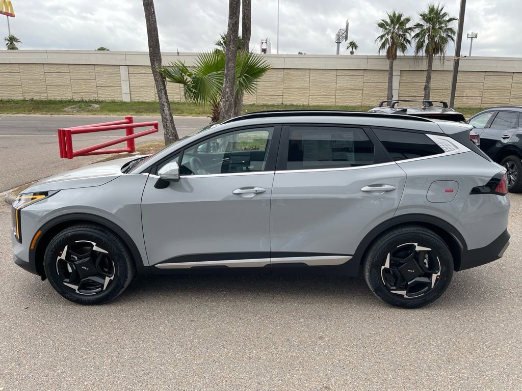 New 2026 Kia Sportage EX FWD image 4