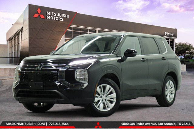 New 2026 Mitsubishi Outlander ES